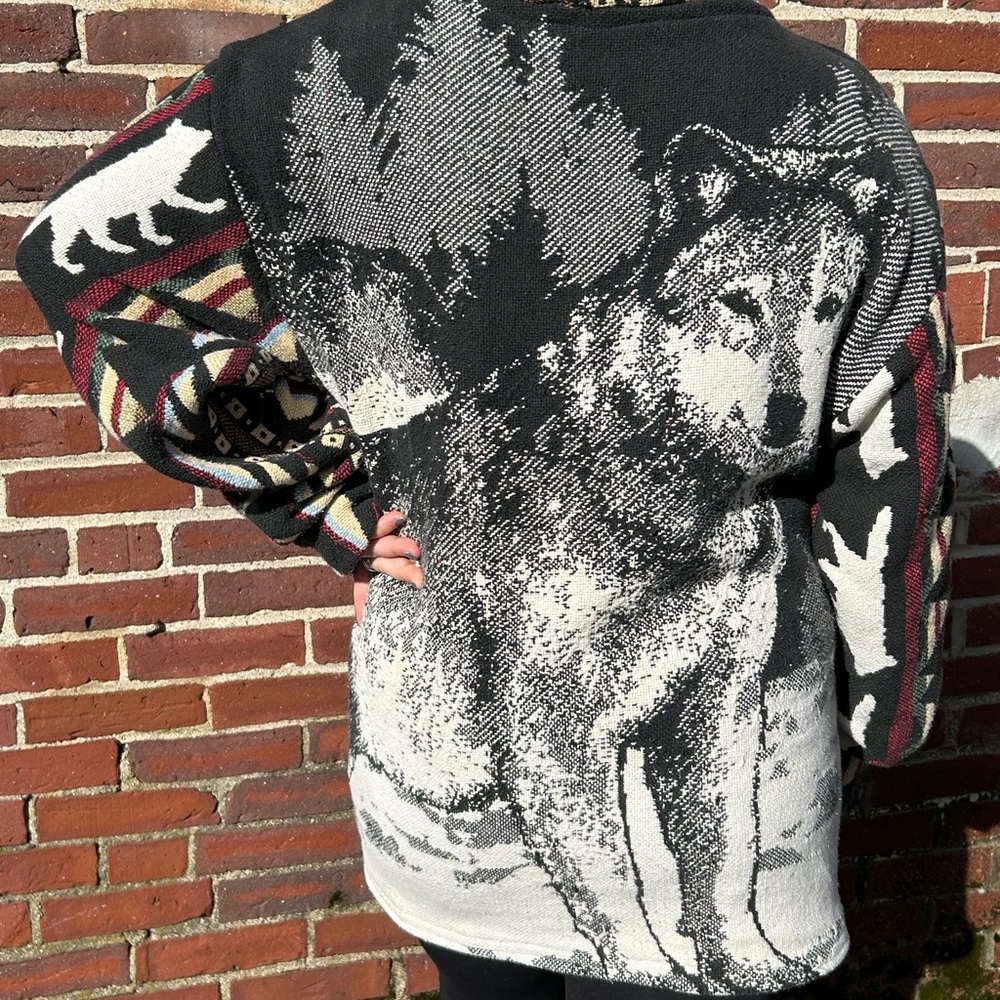 Wolf Swanket - Picture 3 of 3